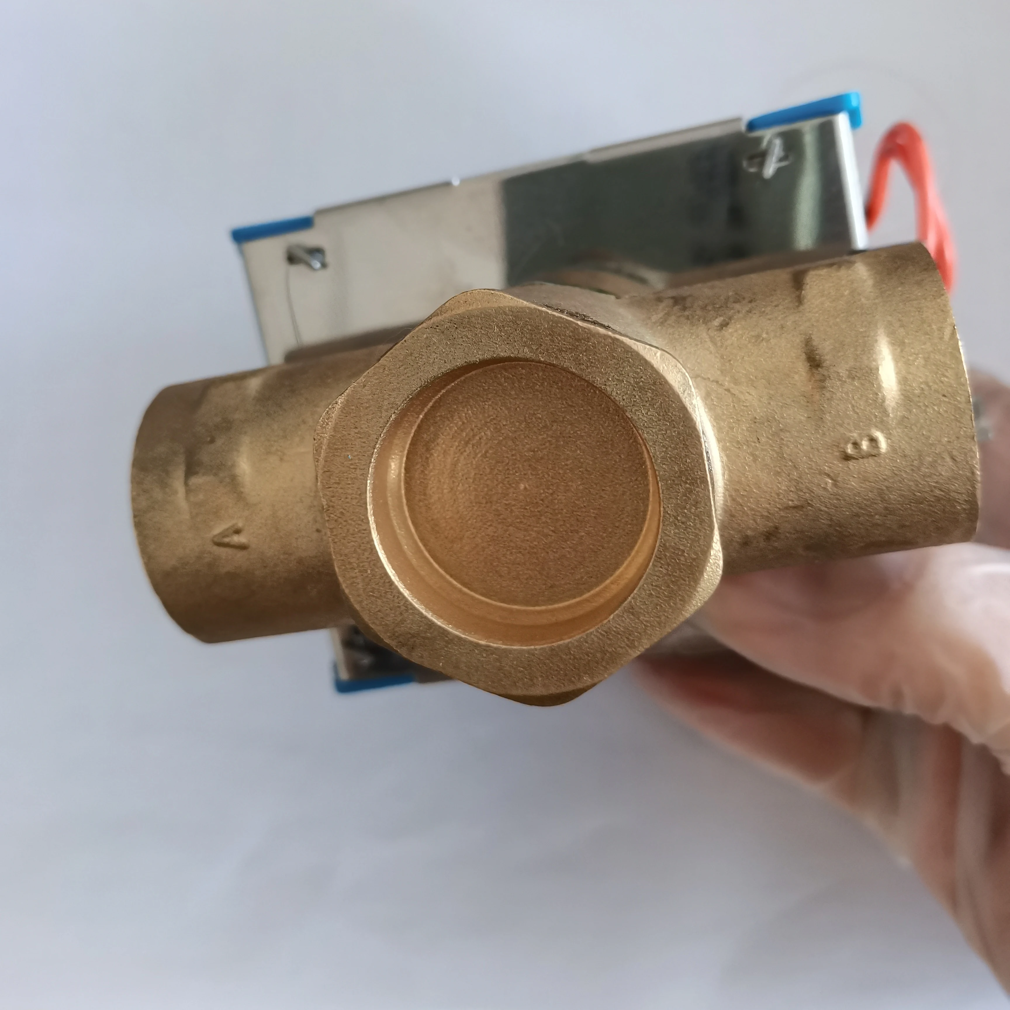 TKFM Fan Coil Electric Two Way Air Conditioning Switch Water Brass Valve Pn20 Dn25