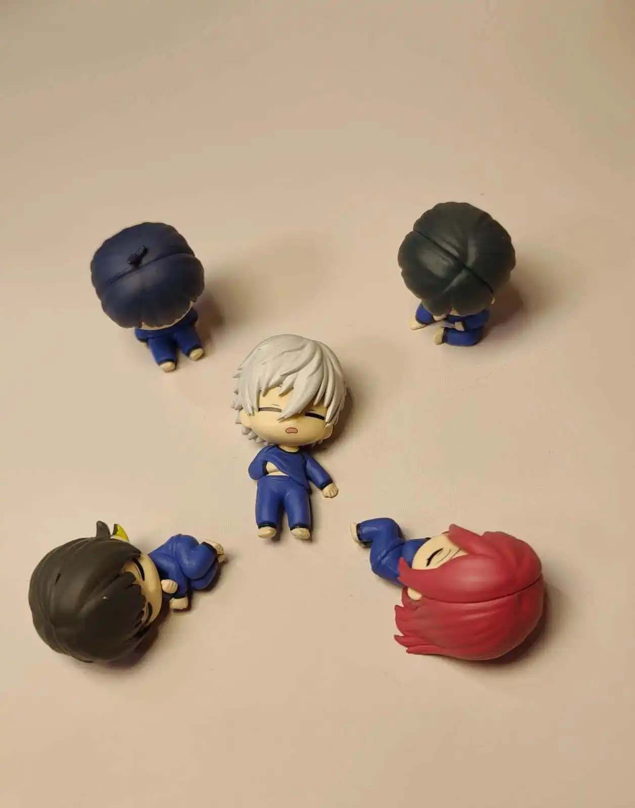 

В наличии: Аниме-фигурка Blue Lock Sleep Team Nagi Isagi (слепая коробка), кавайная коллекционная фигурка, украшение для рабочего стола, подарок на день рождения для фанатов