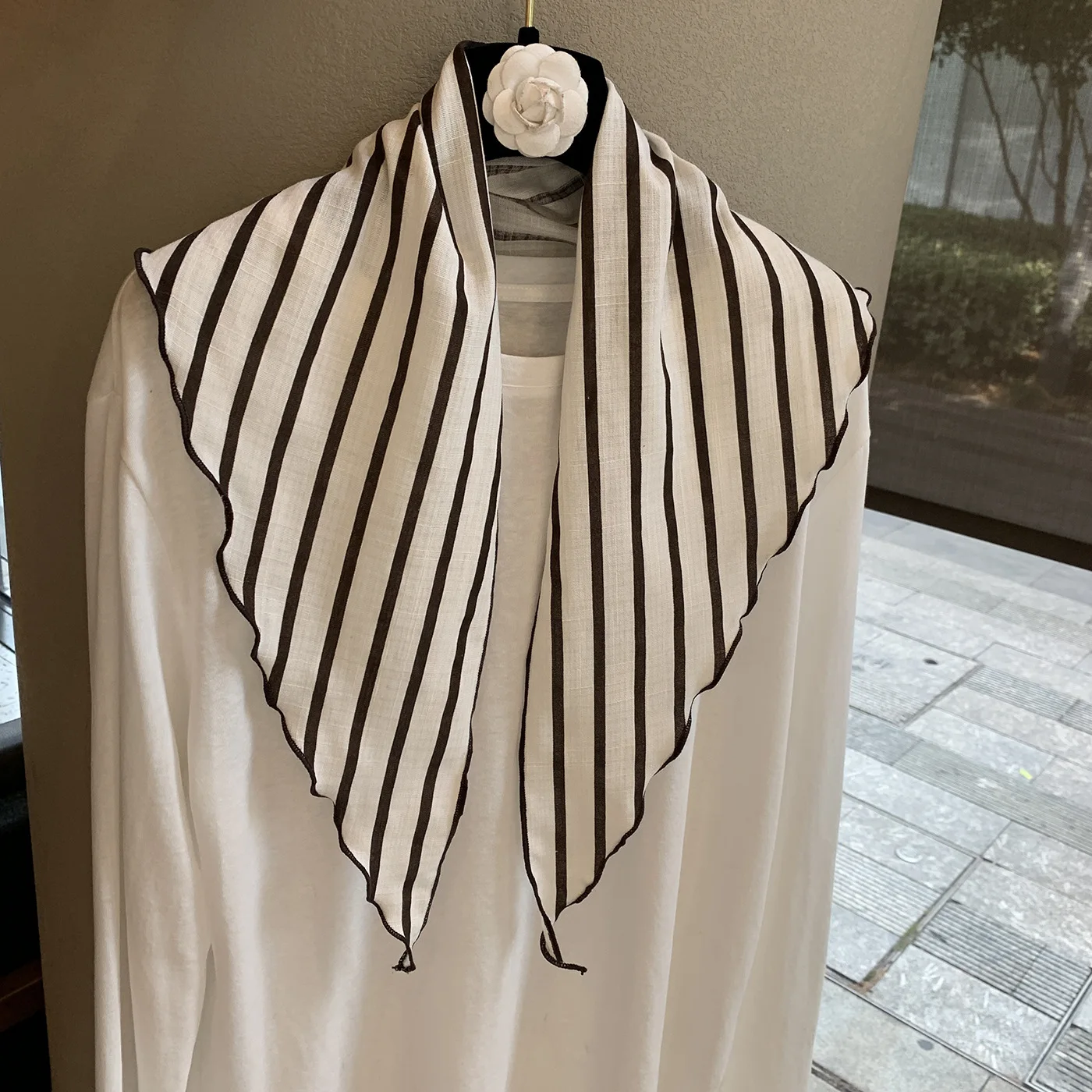Striped High-grade Outer Vertical Strip Versatile Simple Triangular Scarf with Silk Scarf Sunshade Breathable Triangular Scarf