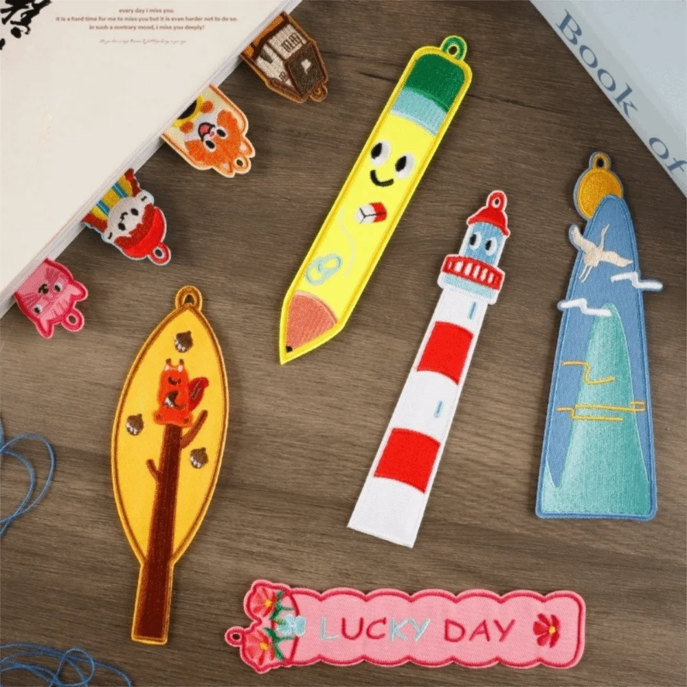 Multifunctional Fabric Embroidery Bookmarks with Rope Chinese Style Fabric Page Marker Embroidered Page Markers Students