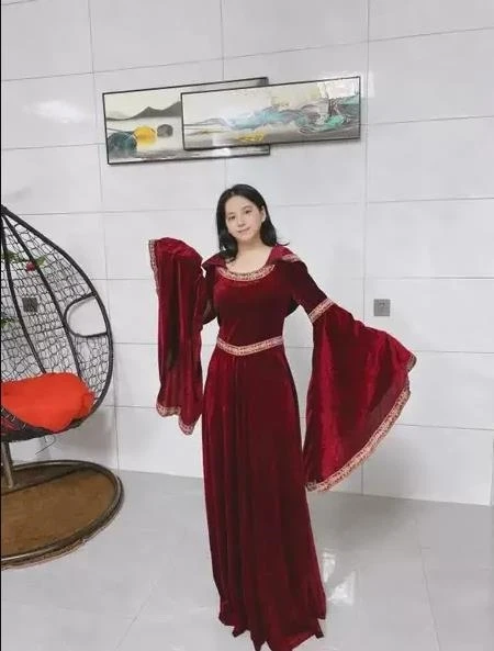 Halloween Gothic Hoodie Witch Cosplay Costume Medieval Retro Women's Dresses Long Skirt Halloween Vampire Adult Role-play Suits