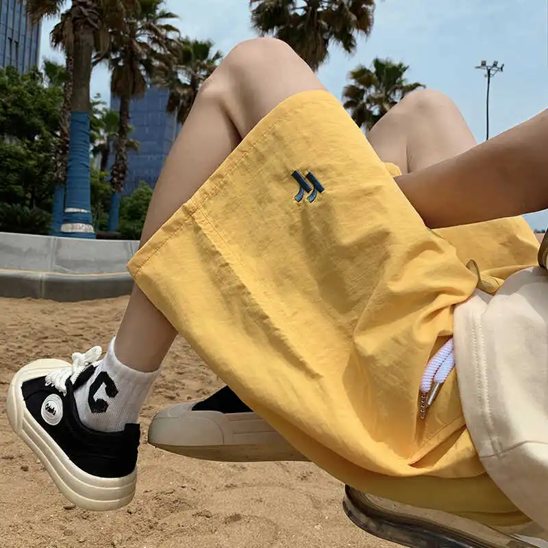 

Летние тонкие ледяные шелковые штаны Qui Dry Four-Quarter orts, мужские простые пляжные штаны с вышивкой, свободные спортивные штаны на пять четвертей...