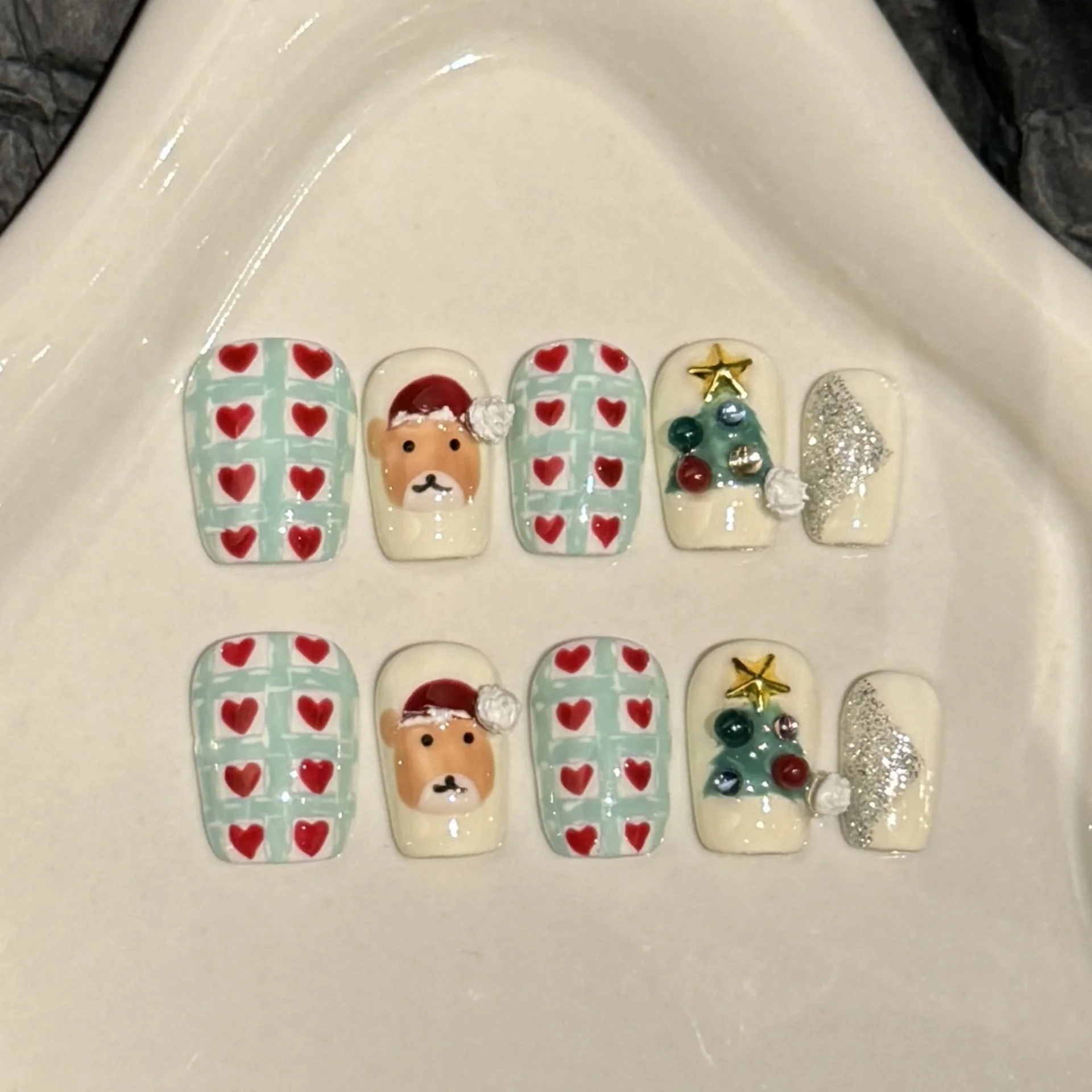 

10pcs Kawaii Reindeer Handmade False Nails Hand-painted Red Heart Xmas Tree Blue Plaid Designs Christmas Press On Nail For Women