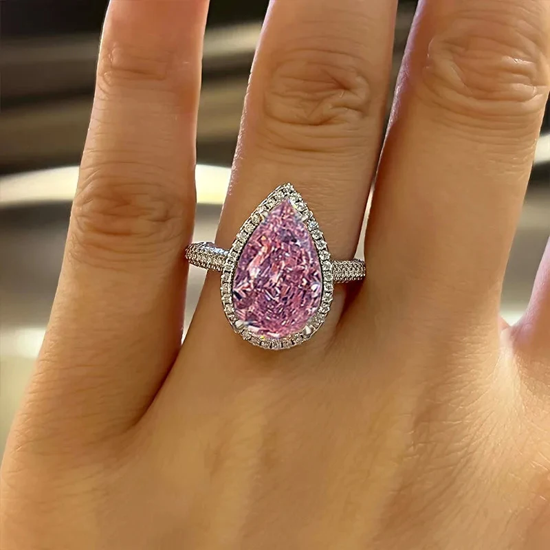 Huitan Big Pear Yellow/Pink Cubic Zirconia Rings for Women Luxury Wedding Engagement Band Accessories Gorgeous Ladies Jewelry