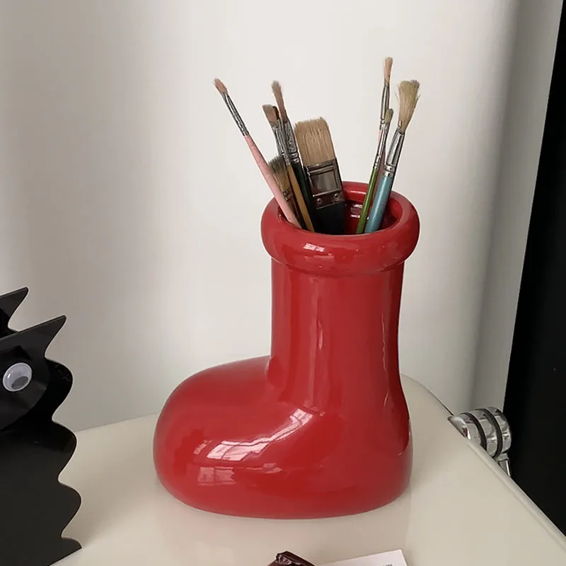 

Nordic Ins Ceramic Red Shoes Vase Room Living Desktop Penholder Storage Ornaments Home Decoration Accessories