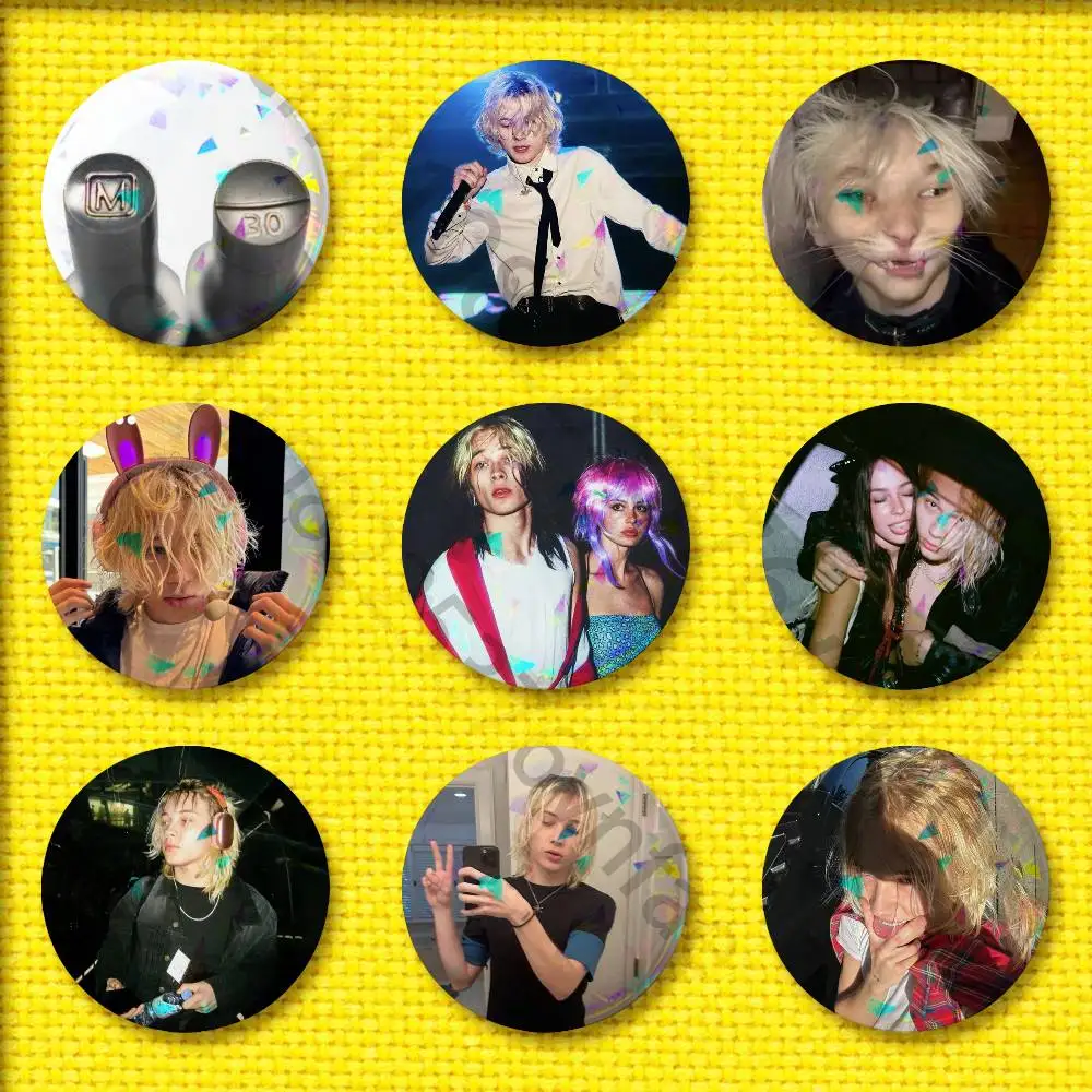 

N-Nettspend KiCKDOOR what they say Badge For 75mm 25mm 44mm 32mm 58mm Round Pin Brooch Insignia Shell Adornment