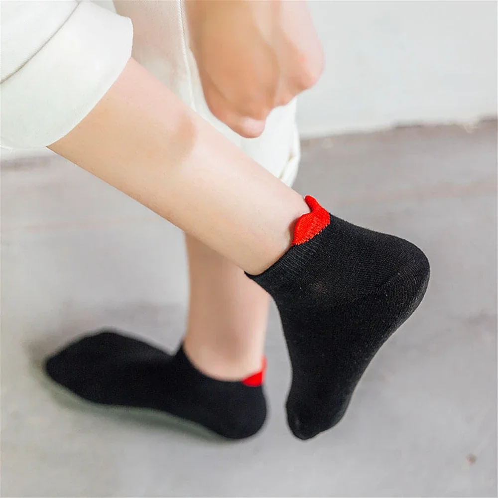 Cute Girls' Happy Summer Funny 3D Red Love Heart Heel Ankle Socks Japanese Harajuku Simple Basic Campus Literary Sokken