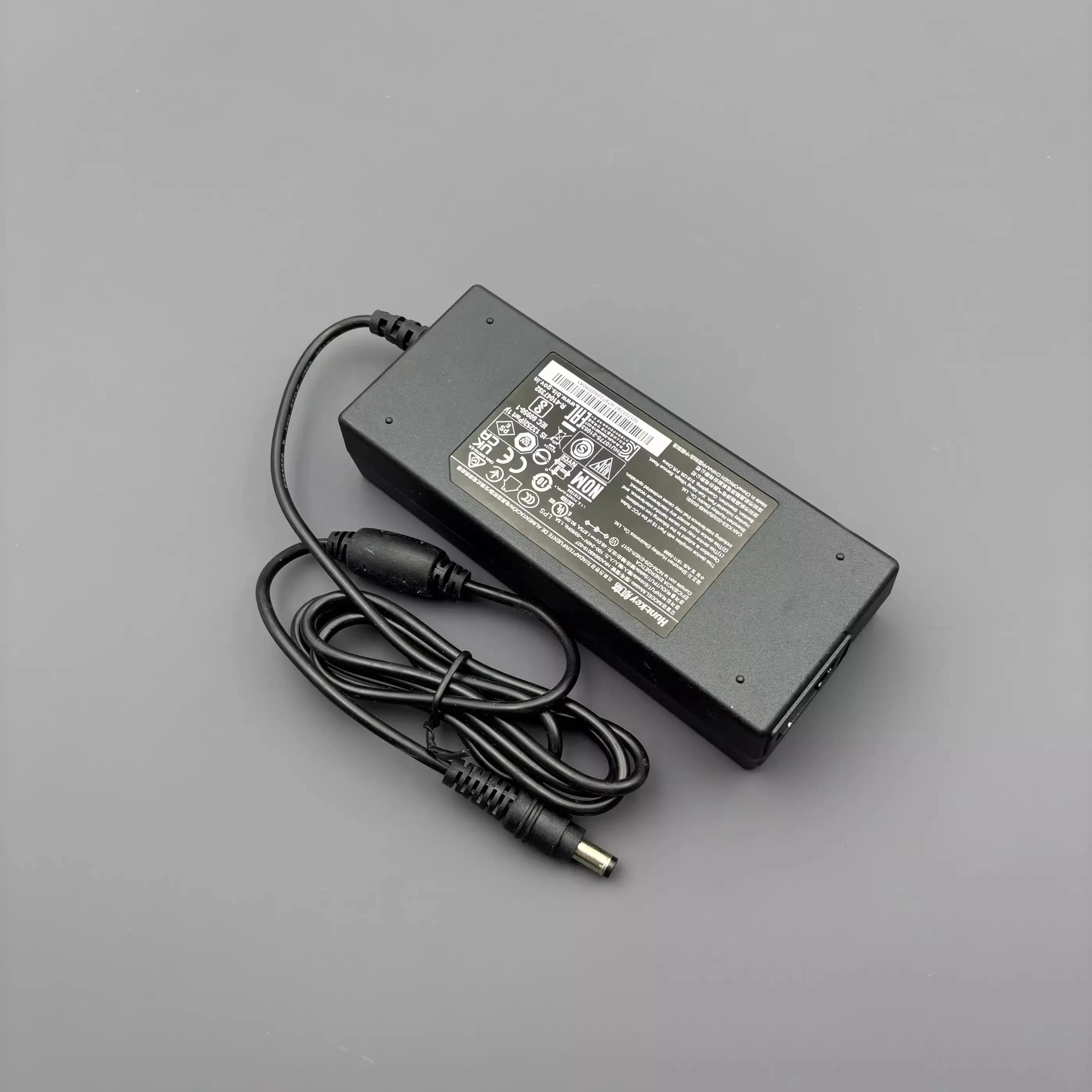 

OEM KA09048019-027 Huntkey 48V 1.875A 90W AC Adapter Charger For Hikvision NVR-108MH-C/8P PoE NVR Power Supply