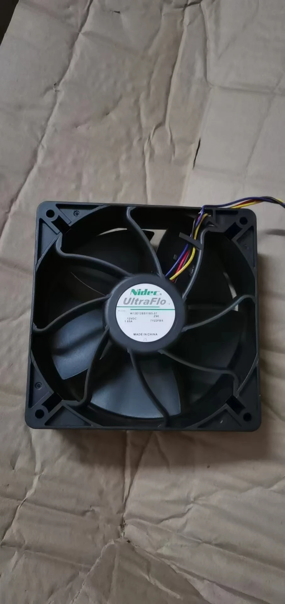 

BTC Antminer S9 Miner original authentic Fan 12cm 6000RPM Cooling Fan For Innosilicon A9 A8 S9K S19 T17 KD3 L7 D9
