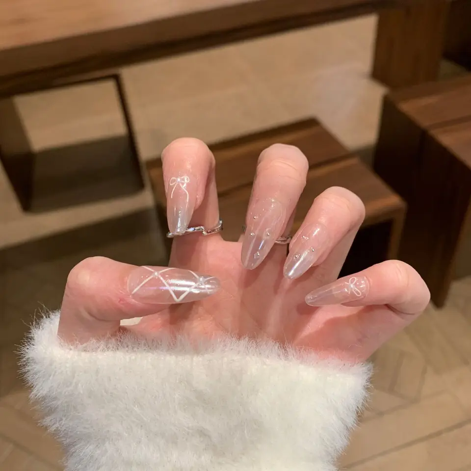 10 Piezas Uñas Postizas Hechas a Mano Ojo de Gato Púrpura con Brillo, Ovaladas Medianas, con Moño y Pedrería 3