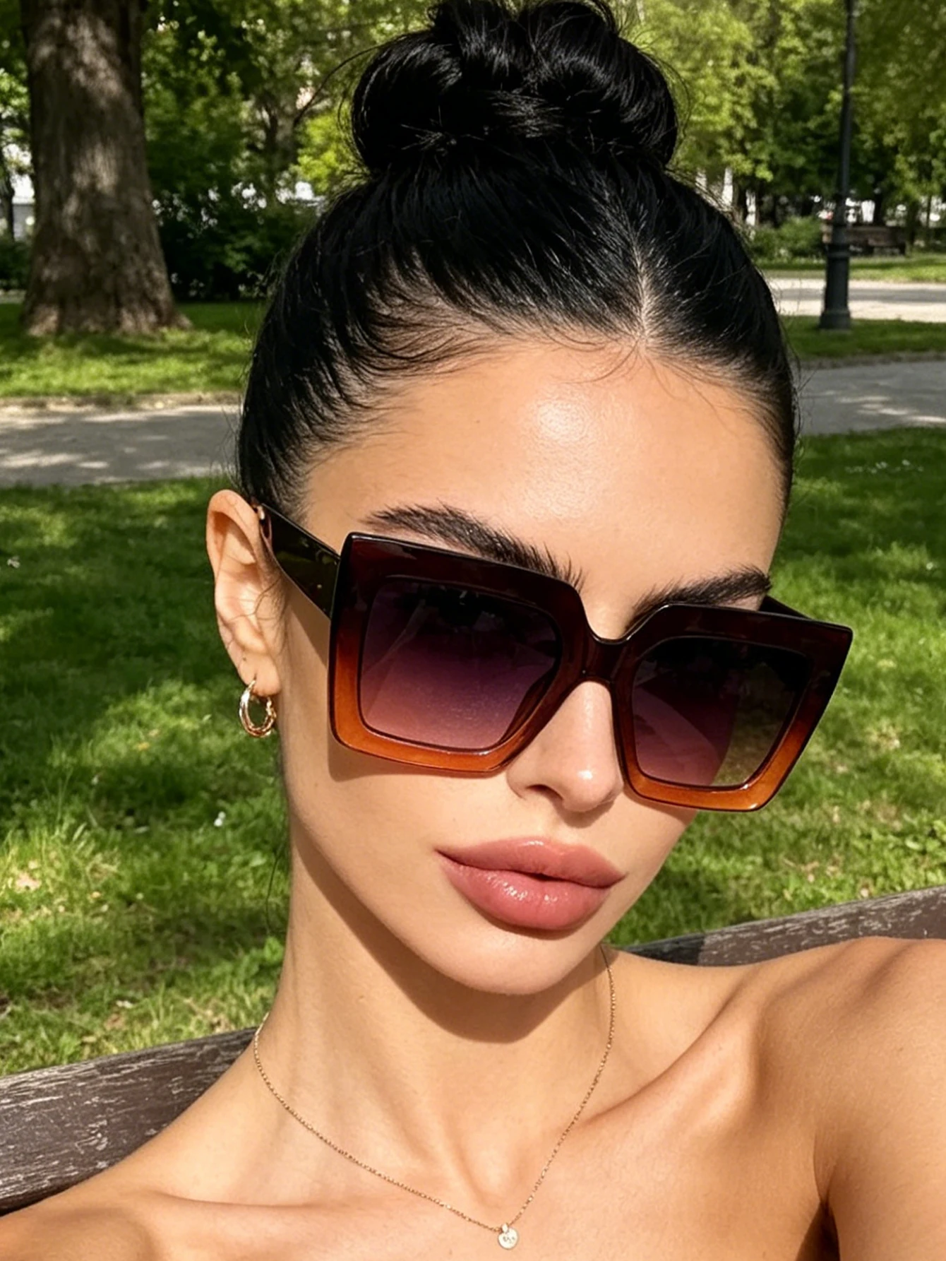 1 Stück quadratische Sonnenbrille für Damen, Retro-Sonnenbrille mit Farbverlauf, klassische schwarze Schutzbrille