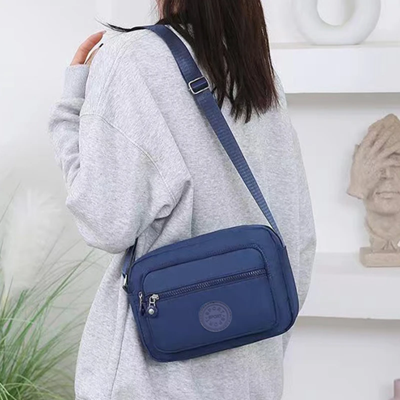 Stilvolle, leichte, einfache und einseitige Umhängetaschen für Damen und Herren – Detail 10