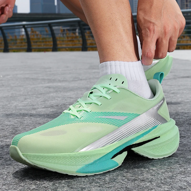 

Men's Shoes Breathable All-match Mesh Shoes Casual Sports Trendy Shoes Men's All-match Wear-resistant Running Shoes for Men