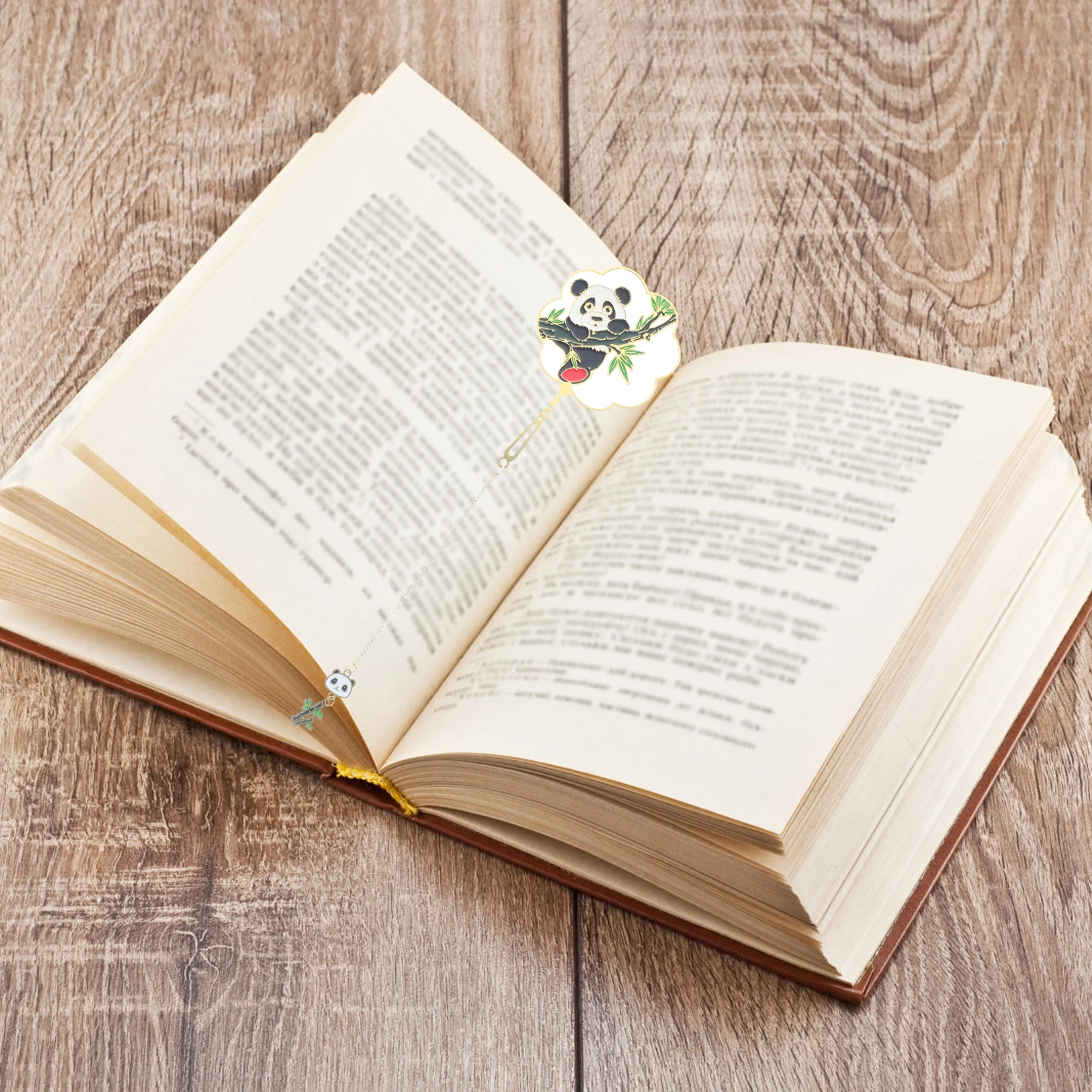

Elegant Metal Panda Shape Hanging Page Marker Decorative Book Reading Bookmark Exquisite Small Panda Bookmark For Kids Portable