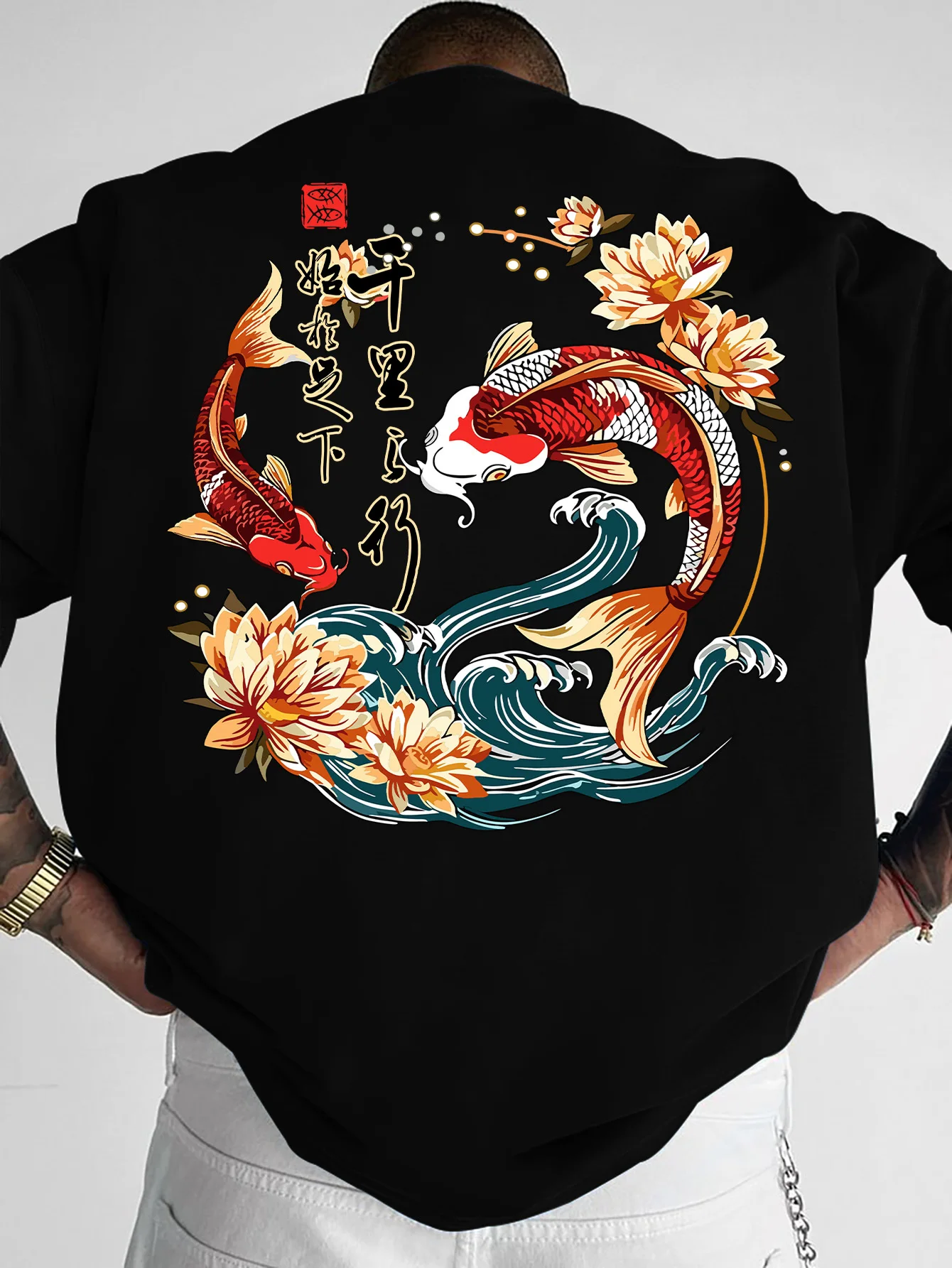 Summer Men's Round Neck Short Sleeved T-shirt with Chinese Style Koi Lotus Print Casual Top