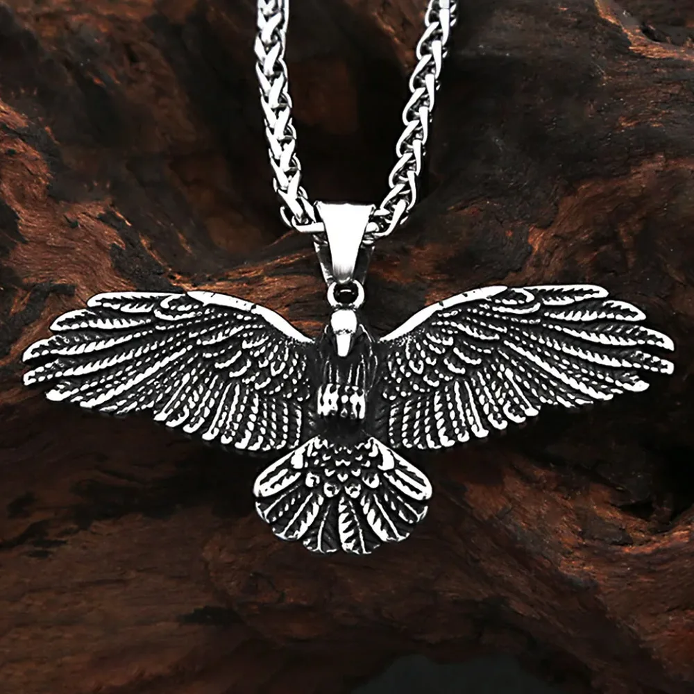 Vintagen Spread Wings Eagle Stainless Steel Pendant Necklace   For Men And Women Street Motorcycle Party Fashion Jewelry Gifts