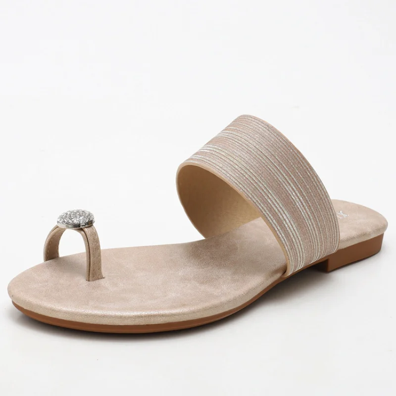 

Women's flat sandals with comfortable soft soles2026Rhinestone sandals for outdoor wear, fashionable slip-on beach slippers,