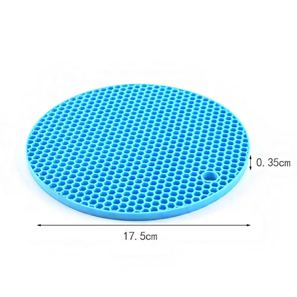 Silicone insulation pad round non-slip heat-resistant anti-scalding honeycomb microwave pad insulation pad thickened coaster