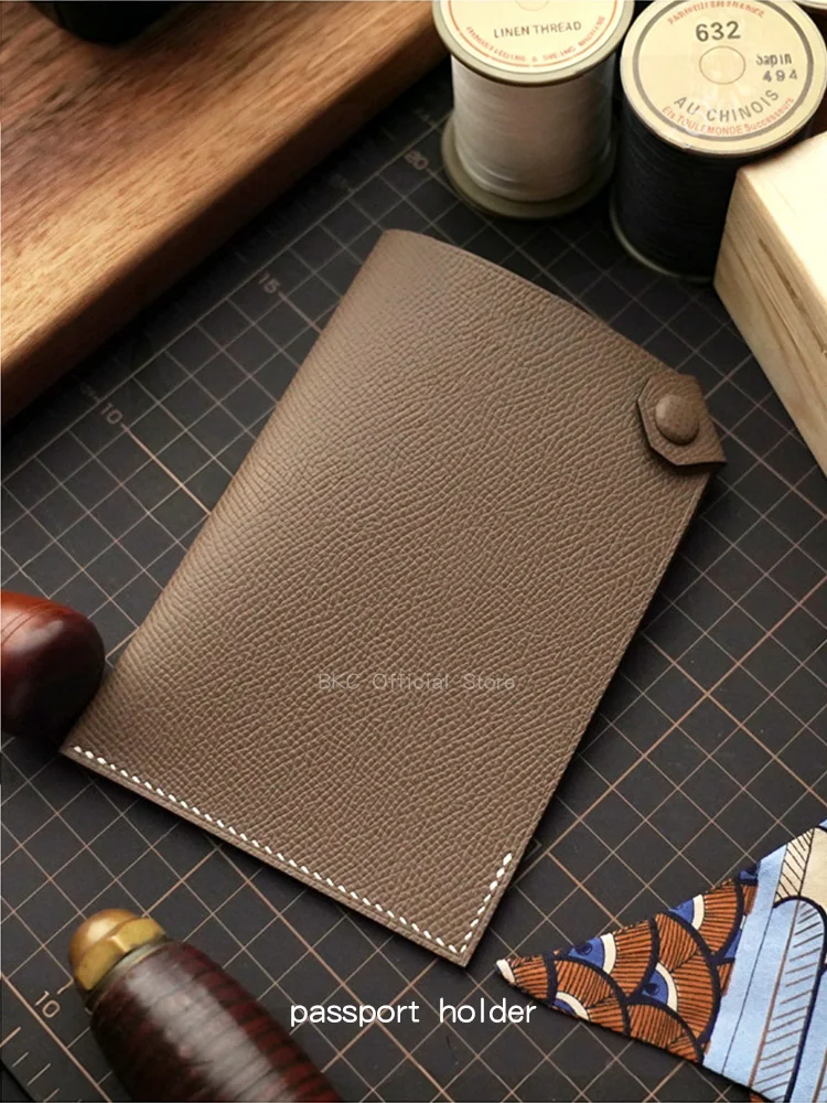 

Tarmac Passport Holder Epsom Calfskin Full Handmade Waxed Saddle Stitch Travel Wallet，Travel Card Holder