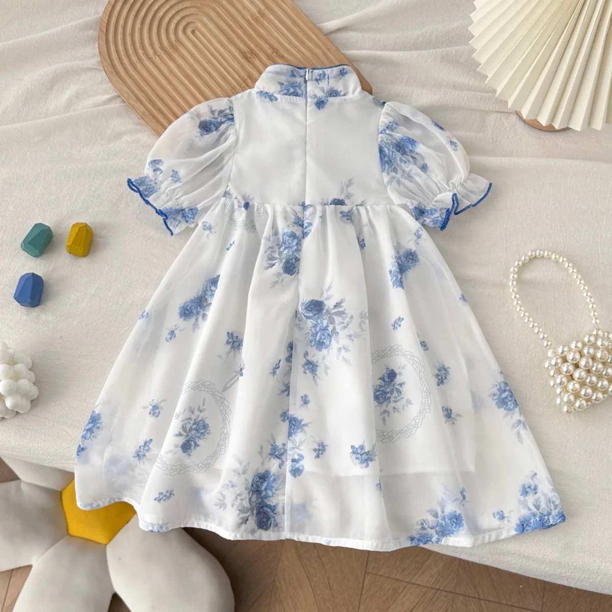 Girls Qipao-Inspired Chiffon Dress – Mandarin Collar, All-Over Floral Print, Lightweight Summer Dress for Ages 3-8
