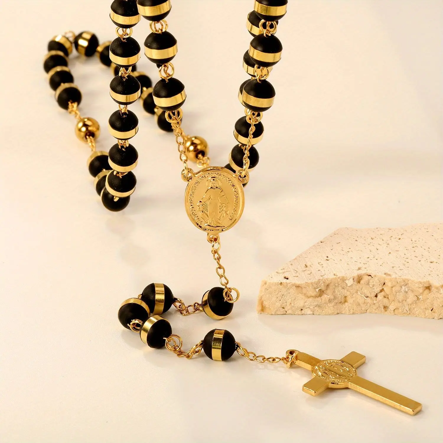 

Stainless Steel Cross Necklace Women Men Beaded Rosary Necklace European American Trend Religious Pendant Hip Hop Fashion Jewelr