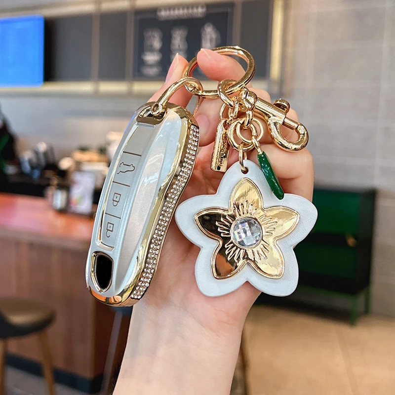 

Suitable for Porsche keycase, Panamera Cayenne Macan 718 911 Taycan keycover key shell keychain shell buckle