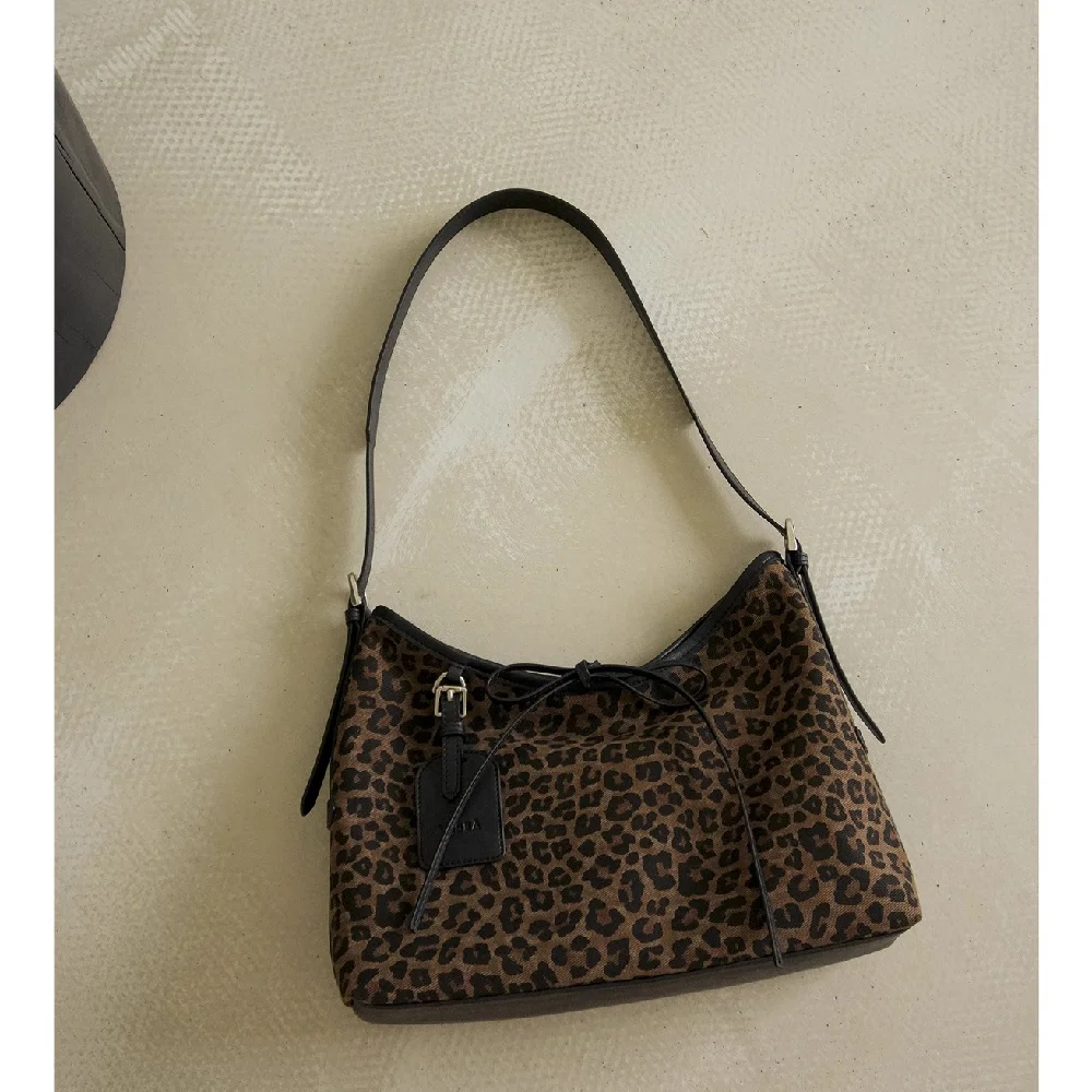 Leopard Print Hobo Armpit Bag Ladies 2024 New Vintage Shoulder Bag Handbag, Delicate Leopard Print Shoulder Bag