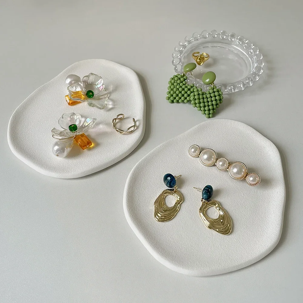 

Embryo Ceramic Jewelry Storage Disk, Display Shelf, Aroma Candle Tray, Photography Props, Home Decoration, Light, Luxury