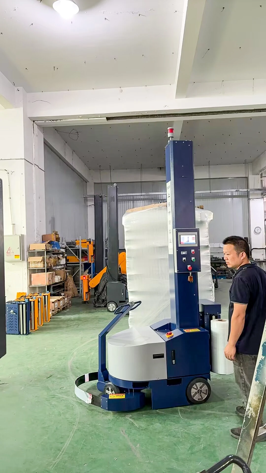 Electric Stretch Film Pallet Wrapping Machine Space Saving Mobile Robotic with PLC Core Components
