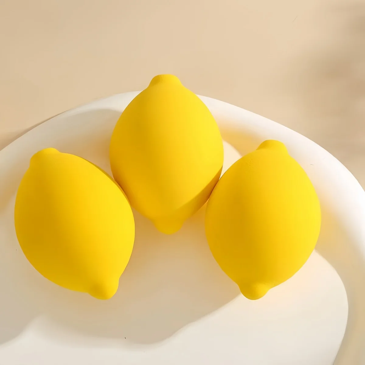 4 ピースフルーツ形のソフトメイクアップパウダーパフ形のスポンジブレンダー美容卵化粧パフソフトファンデーションスポンジ美容ツール