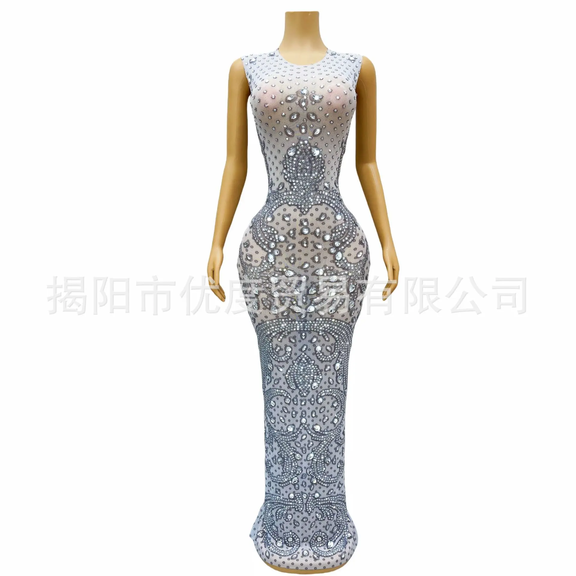 2026 Perspective Pattern Rhinestone Design Noble Temperament Birthday Reception Party Night Performance Long Dress Silver Flower