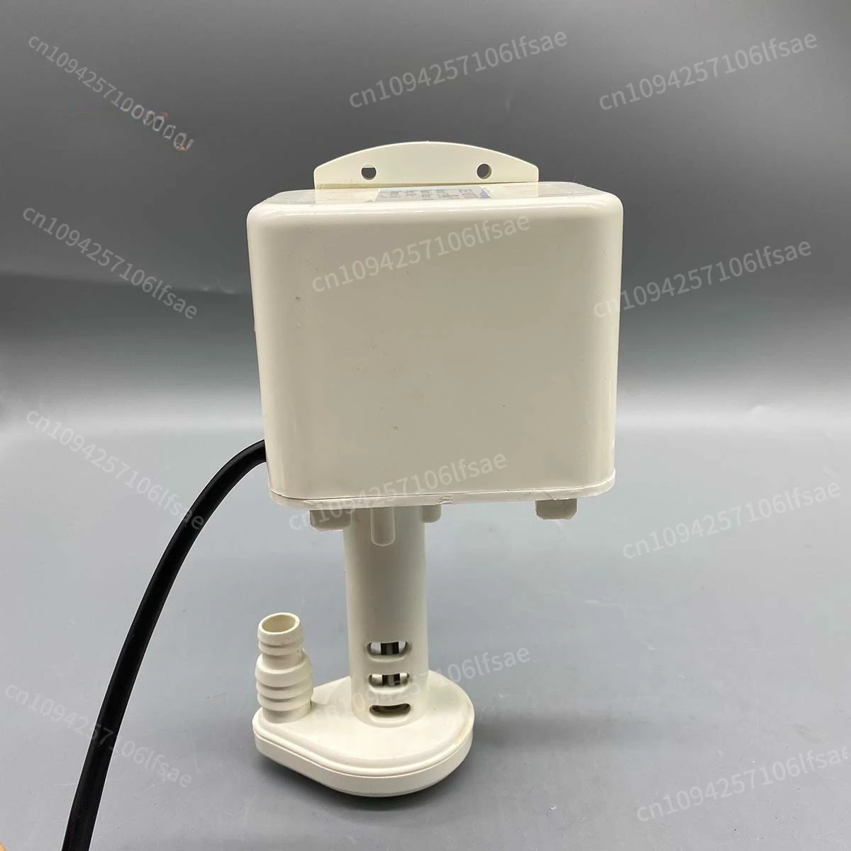 

Ice Making Machine Accessories JEELY MOTORS Top Mounting 110V 0.4A YZF5816 Upper Pump Motor Water Pump