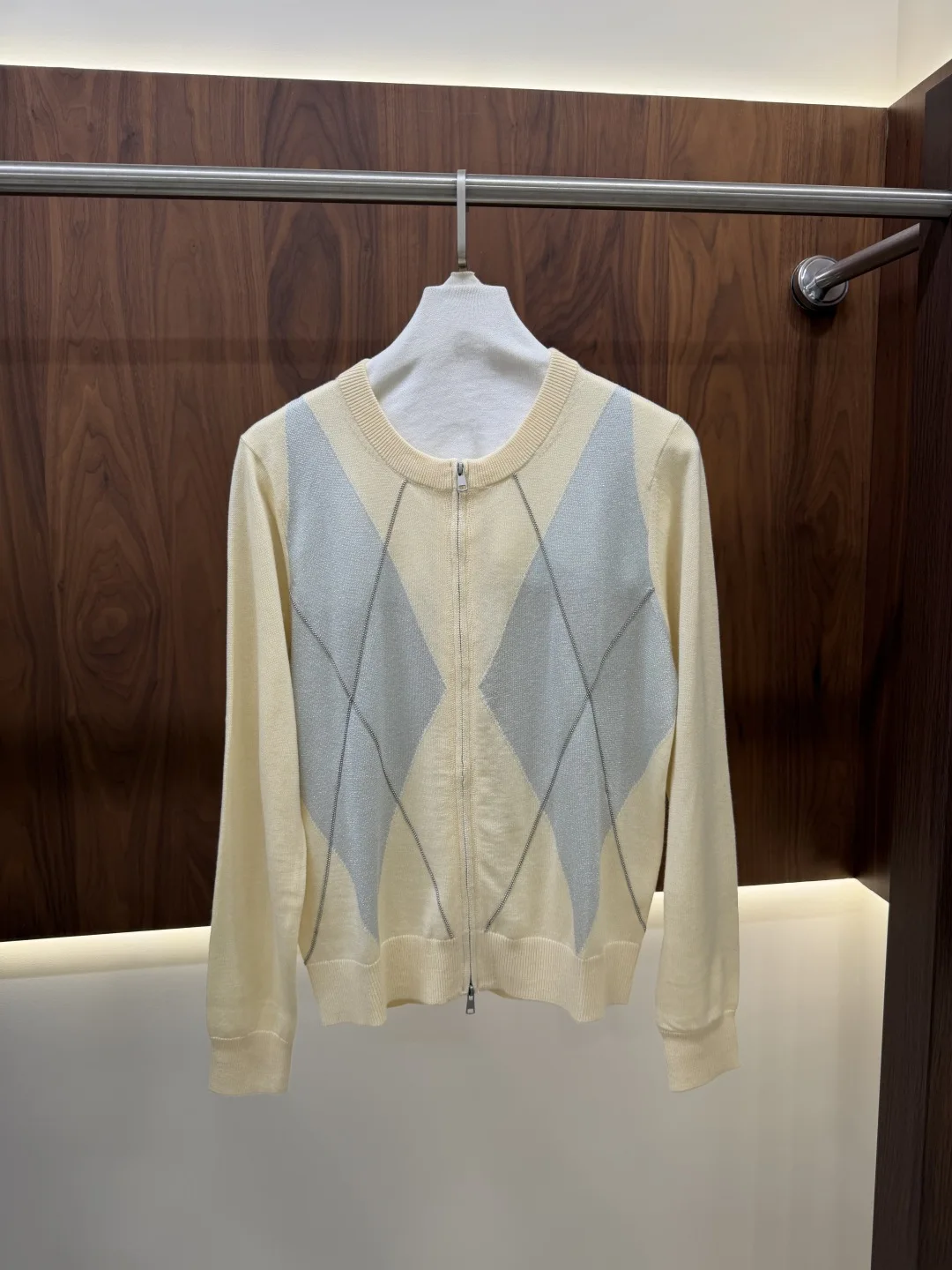 Women'S High-Quality Fashionable Quilted-Pattern Knit Cardigan With Chain Detail And Zipper (New Autumn/Winter Collection) 2026