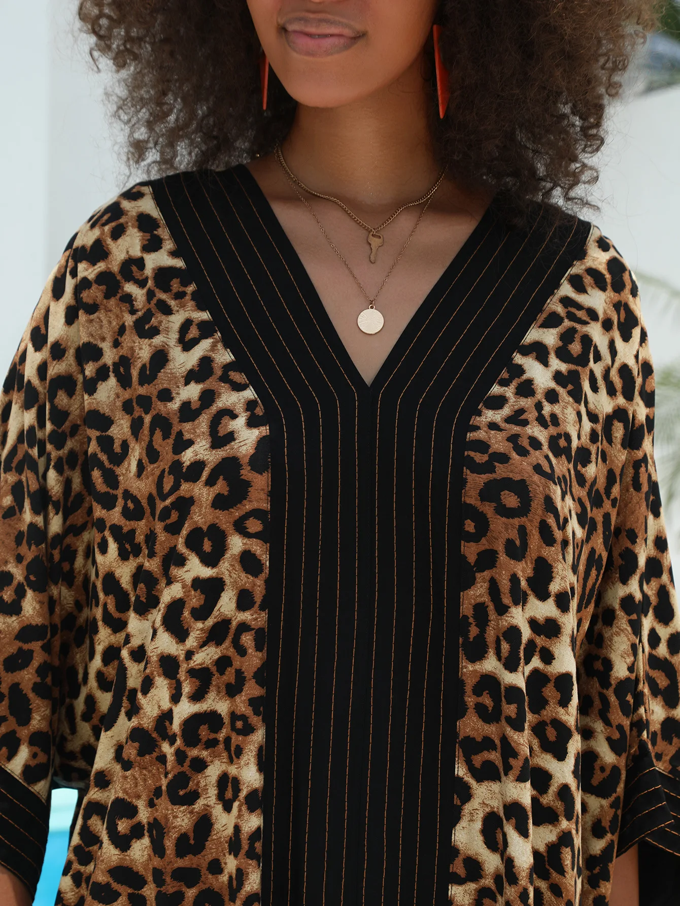 Robes caftans de plage pour femmes, imprimé léopard, Cover-Up pour maillots de bain avec poches, vêtements de plage pour vacances d'été