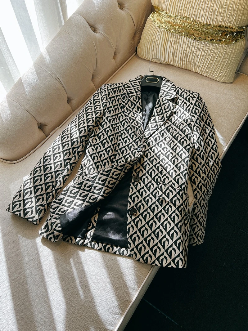 

Faionable Moon Design Женский костюм Jaet Sle Ранняя весна Новое поступление Высококачественные ощущения Long Sve Commute Wind