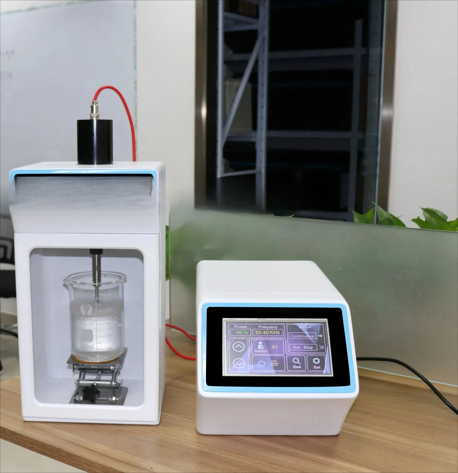Upgraded model CE ISO Ultrasonic Homogenizer Sonicator Processor Cell Disruptor Mixer 150W 20KHZ 2ml-150ml FS-250N Top Quality