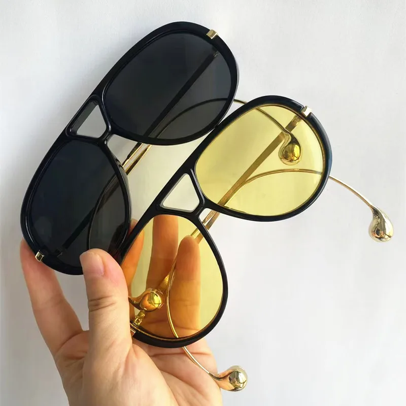 

Hip Hop Sun Glasse Oversize Frame Anti-UV Spectacles Women Eyeglasses Double Beam Google Personality Earring Pendant Sunglasses