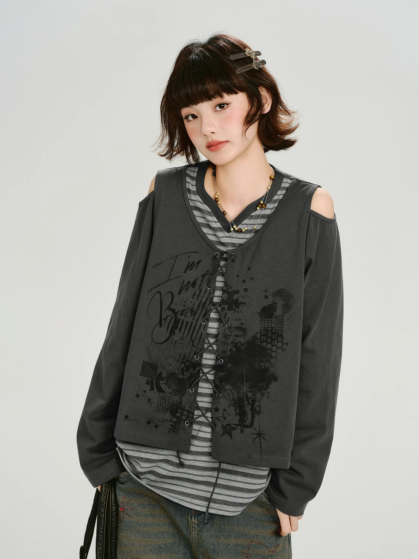 

Girly American Retro Print Long Sve Sweatirt Women's Spring Autumn Loose Top Design Sense Fake Two-Piece Ensemble