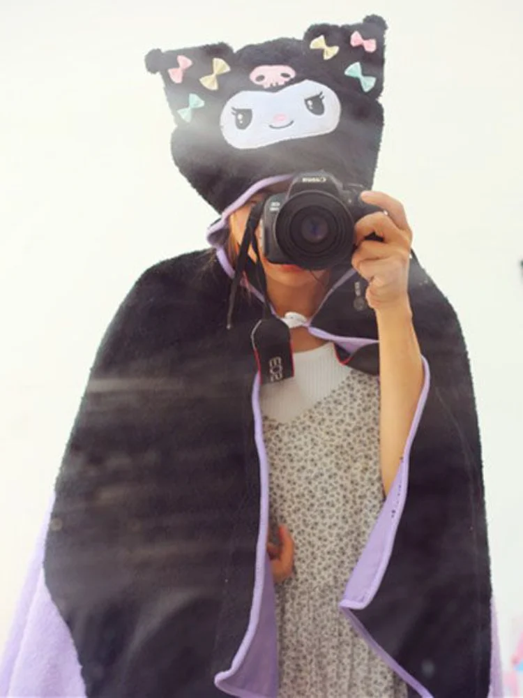 

Sanrio Children Cartoon Hooded Bathrobe Kuromi New Style Home Fashion Cloak Towel Soft Splice Thickened Air Conditioning Blanket