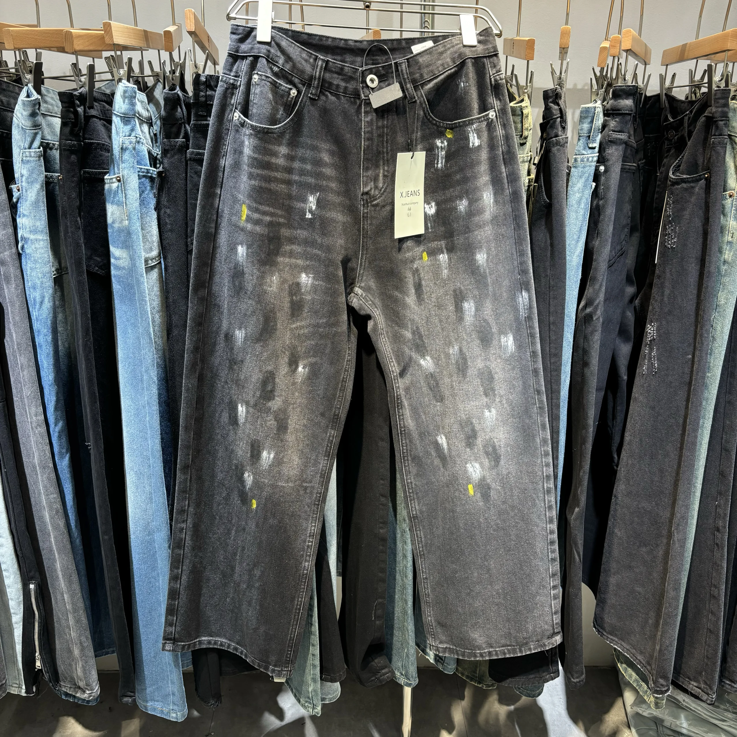 

Hand-Painted Contrast Color Men's Loose Straight Leg Jeans Street Style Casual Long Trousers Youth Fashion Cotton Denim