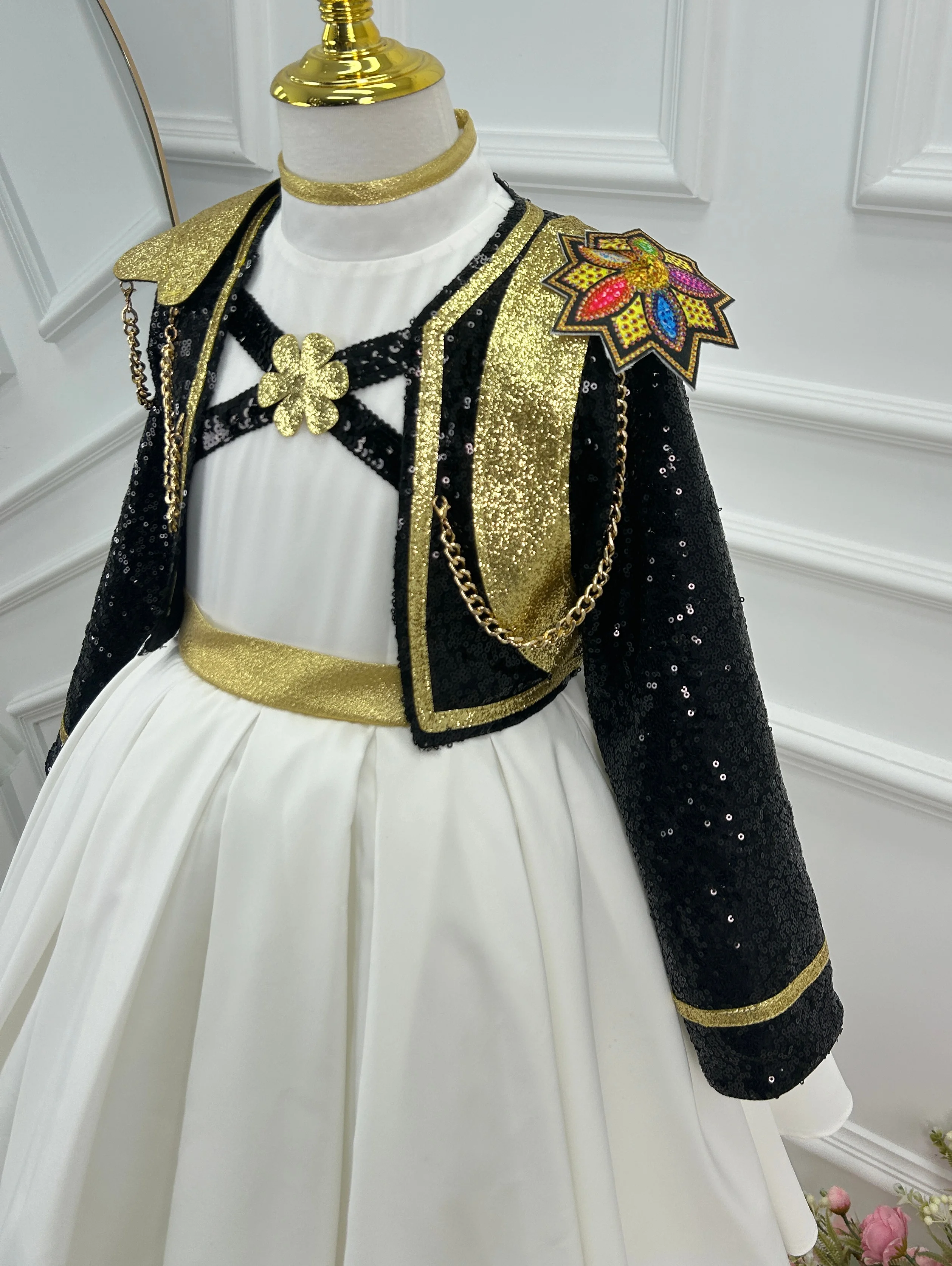Girl's special occasion costume, girl's hip-hop sequin set, Halloween role-playing costume, carnival costume+earrings view 4