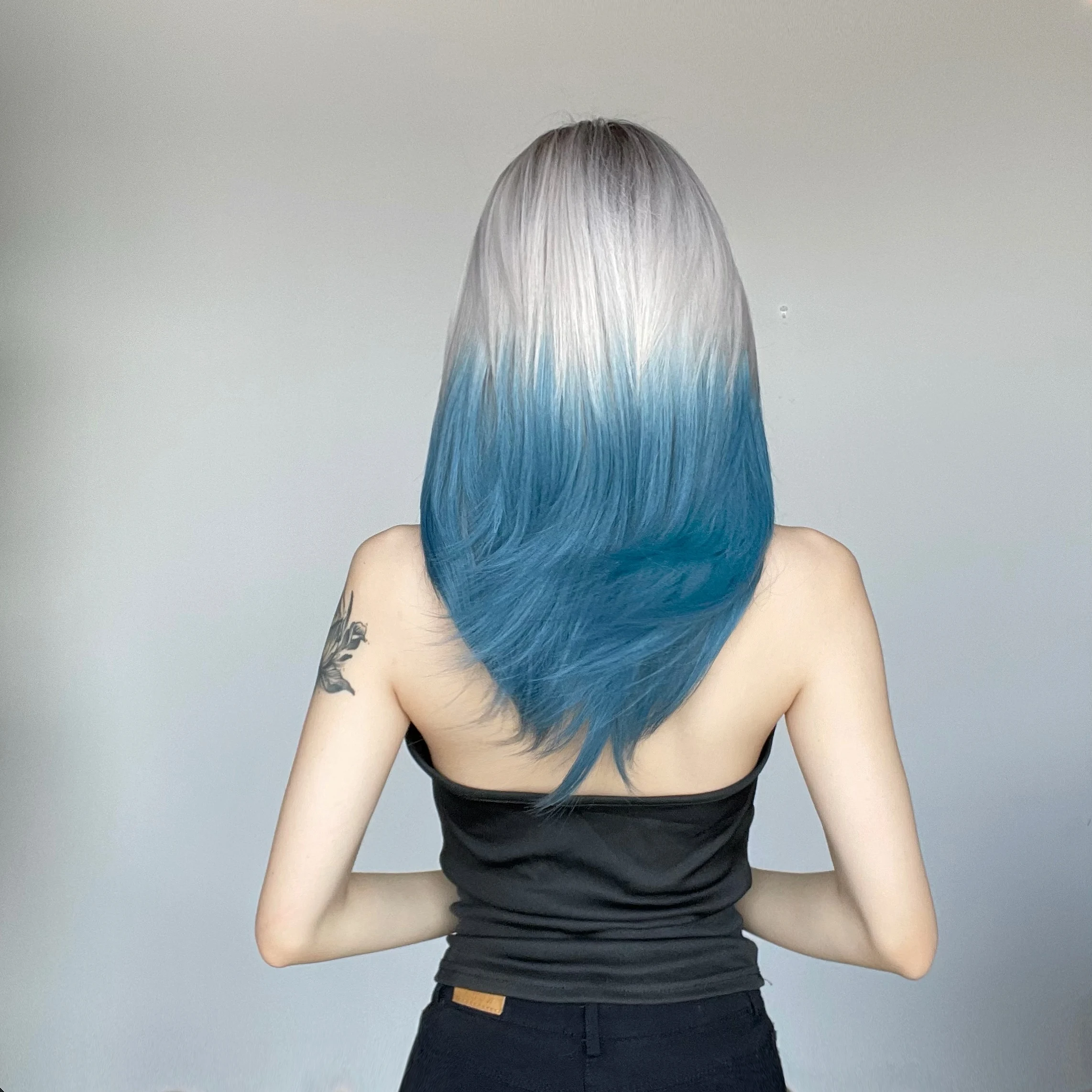 Allbell Magique Ombre Gray Blue Colorful Wigs For Women Lolita Cosplay Medium Length Straight Layered Synthetic Wigs With Bangs - Image 5