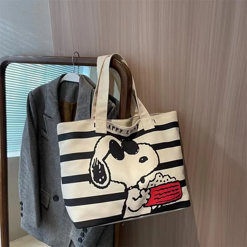 Women's Bag Cartoon Snoopy Canvas Bag Fashion Popular New Large Capacity Tote Bag Simple and Versatile Shoulder Bag