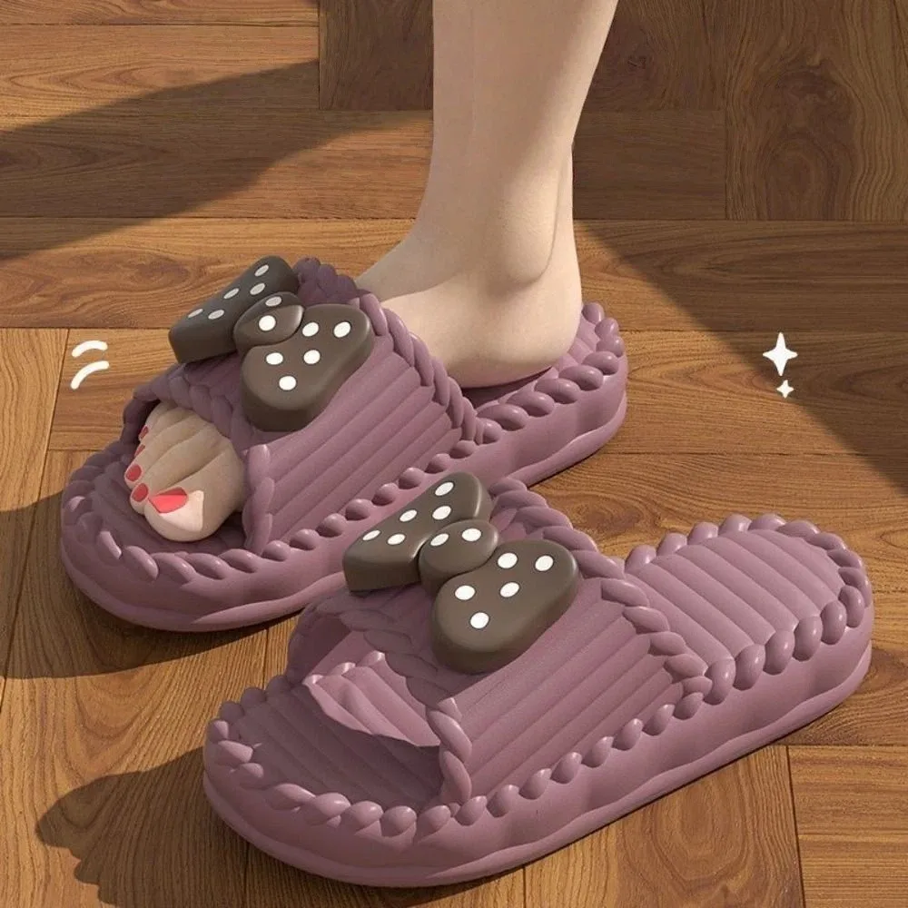 Niedliche PVC-Damen-Slipper mit Schleife, bequeme, rutschfeste Haussandalen, weiche Sohlen, leichte Badeslipper für den täglichen Gebrauch. – Detail 11