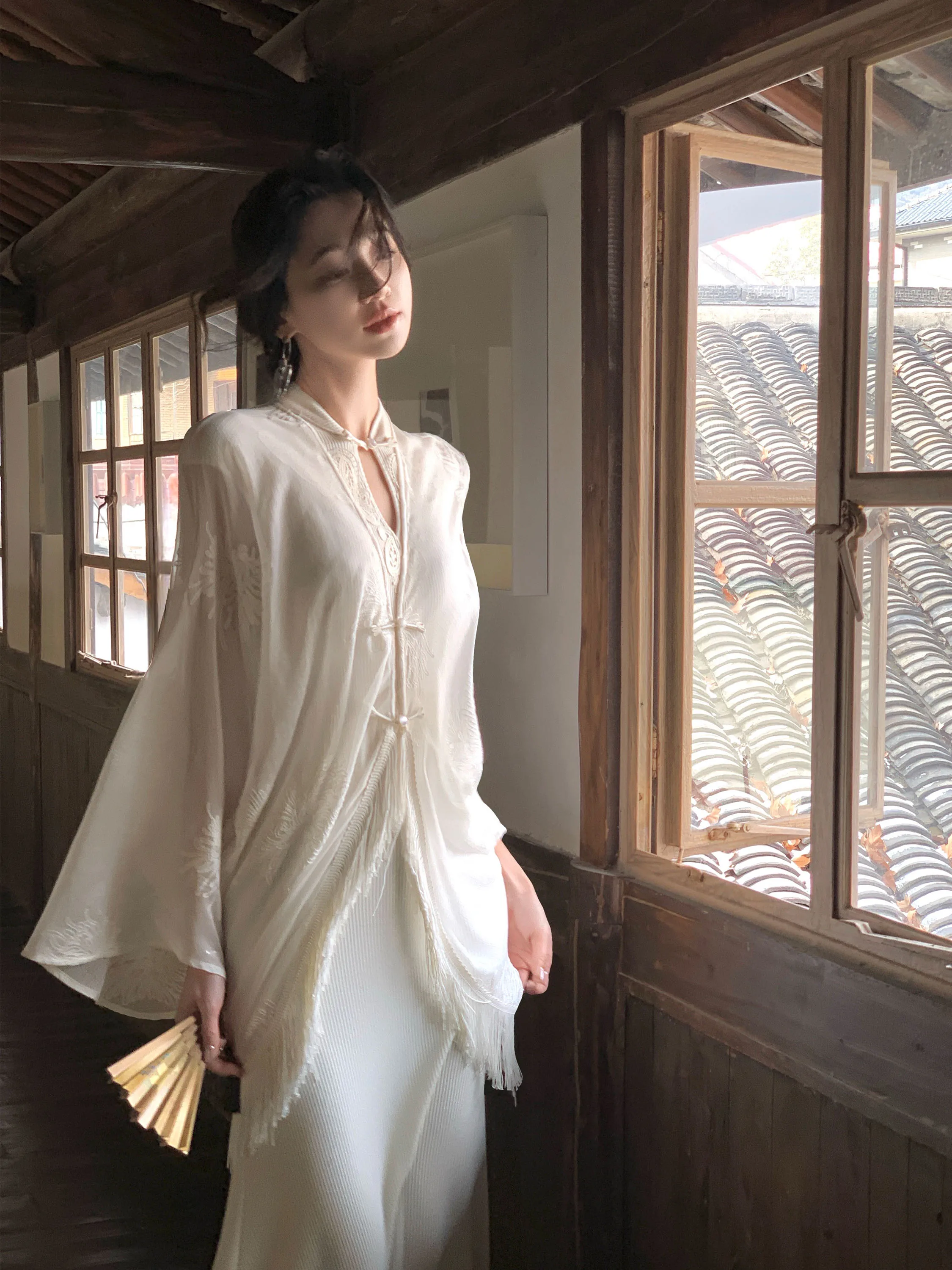 

New Chinese Style Shawl Coat Women's Spring Summer 2026 Lightweight Sun Protection Shirt Thin Chiffon Batwing Sleeve Blouse