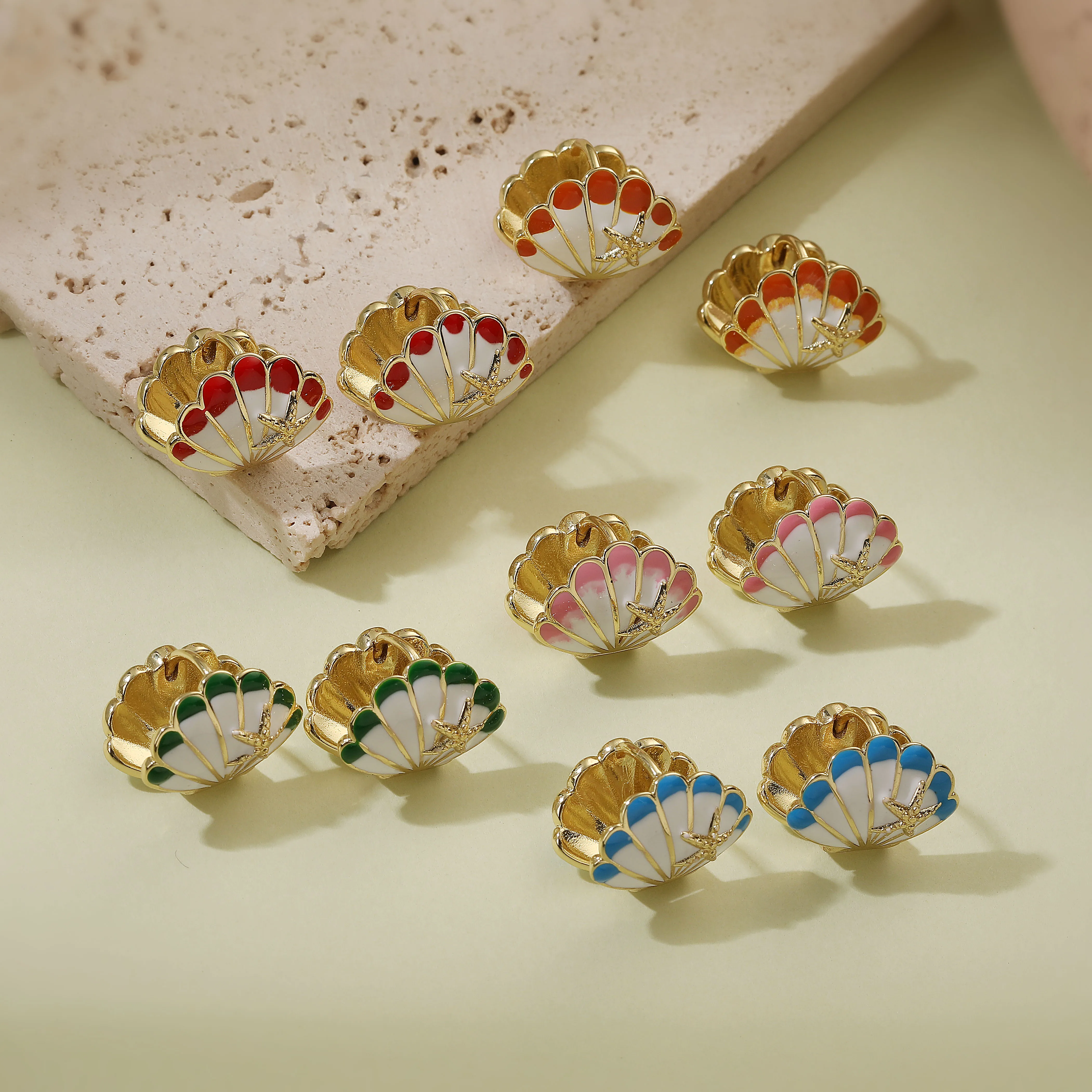 

HECHENG, Bohemian Style Summer Sweet Enamel Sea Shell Starfish Earrings Women's Vintage Jewellery Gift 1 Pair