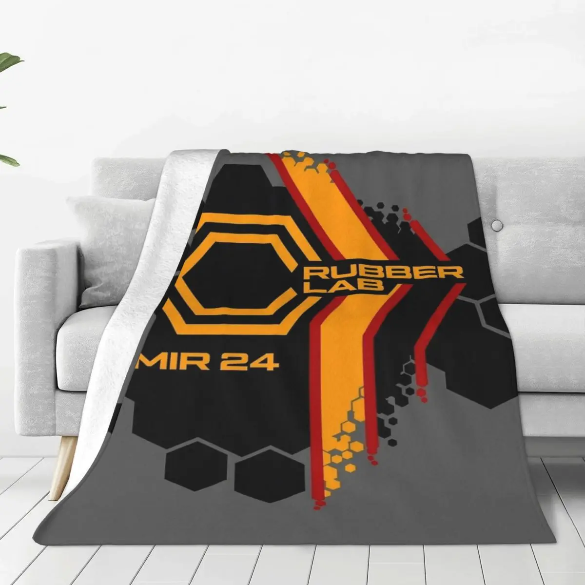 MIR 24 Rubber Lab Four Seasons Universal Blanket Air-Conditioned Room Can Be Laid Halloween Gifts