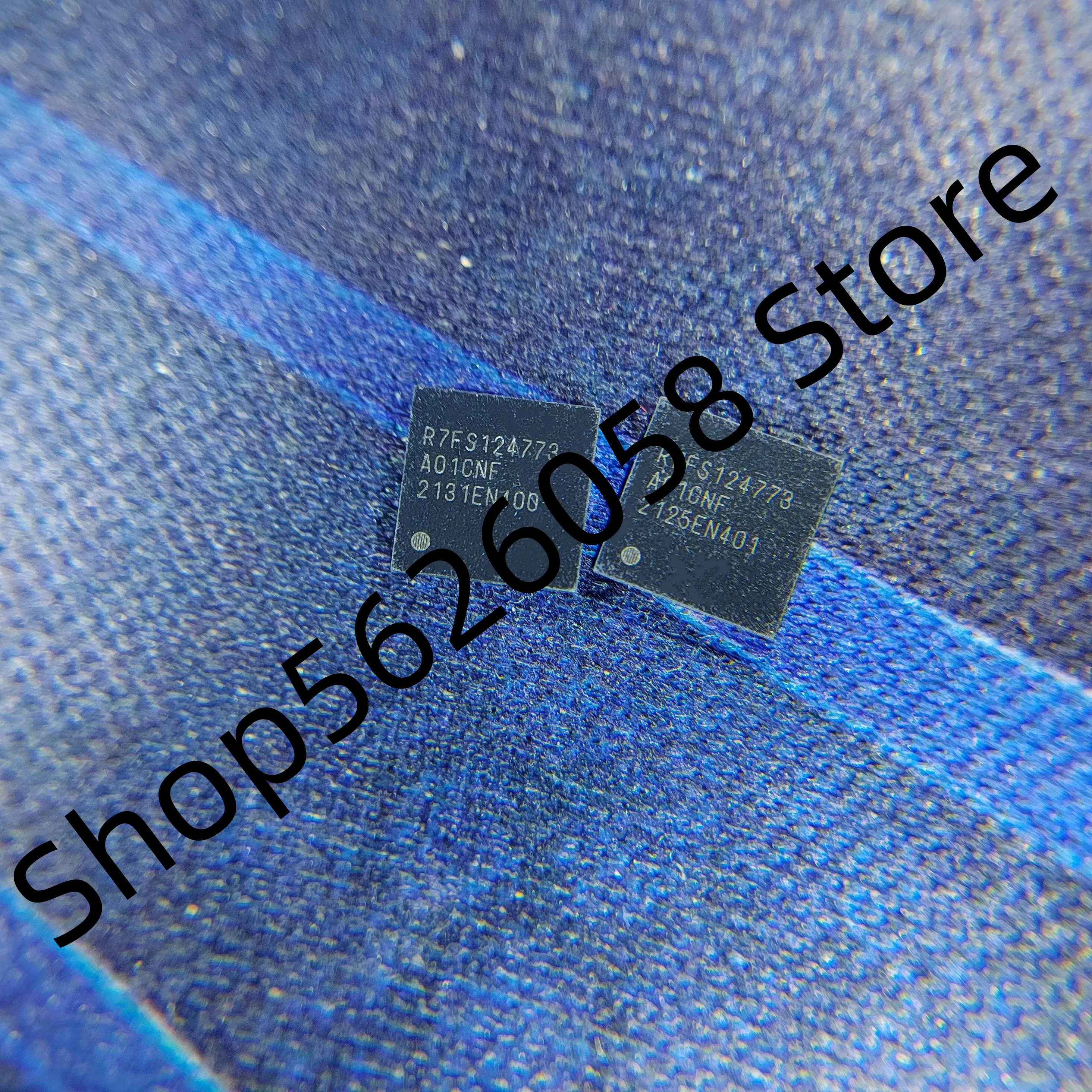

R7FS124773A01CNF # AC1 5 шт./лот R7FS124773A01CNF QFN оригинальное место, бесплатная доставка