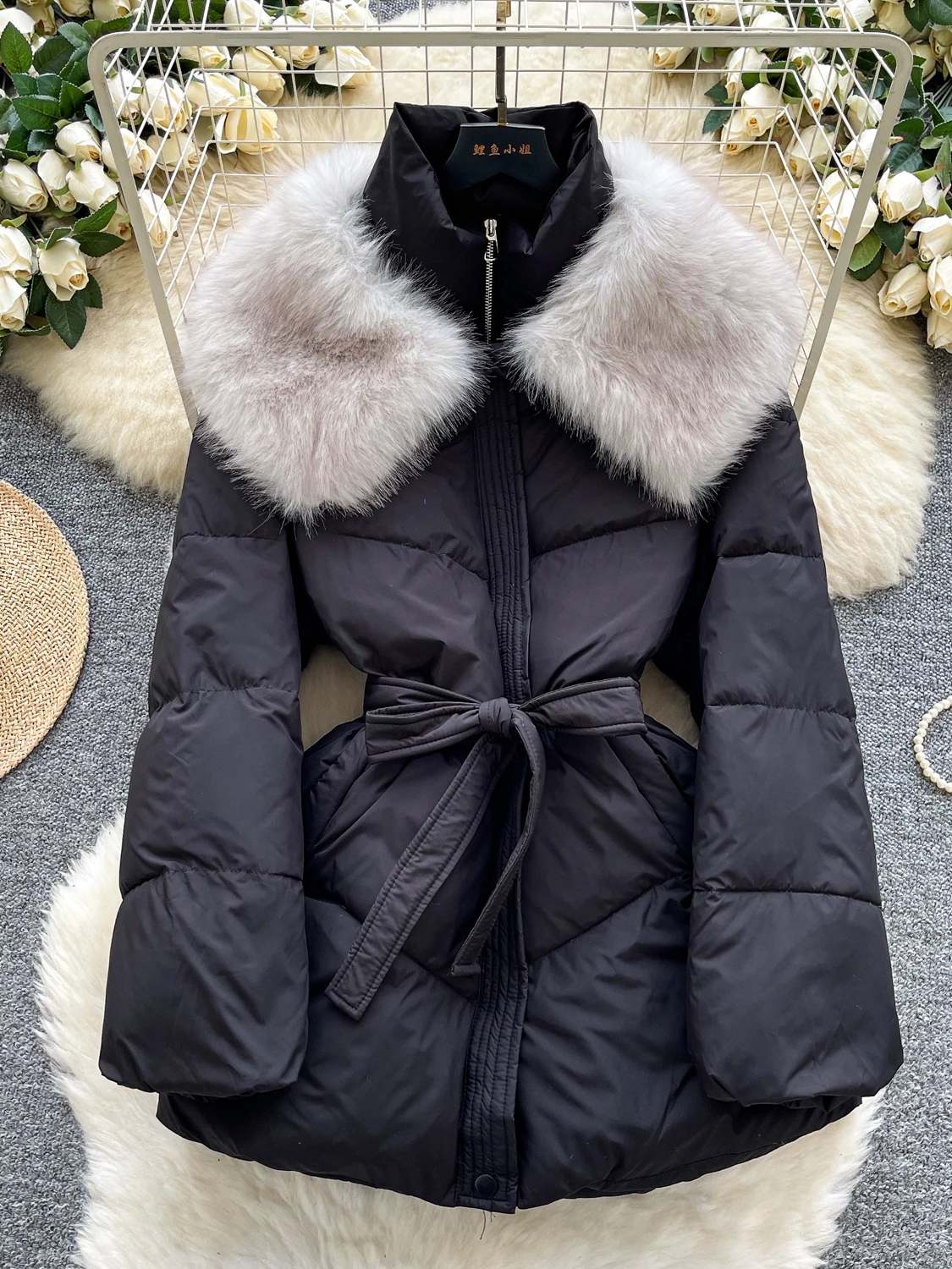 

Ele Detachable Fur Collar Thiened Women's Cotton Jaet Mid-Length Winter Coat Waist-Cinching Belted Outerwear Bla