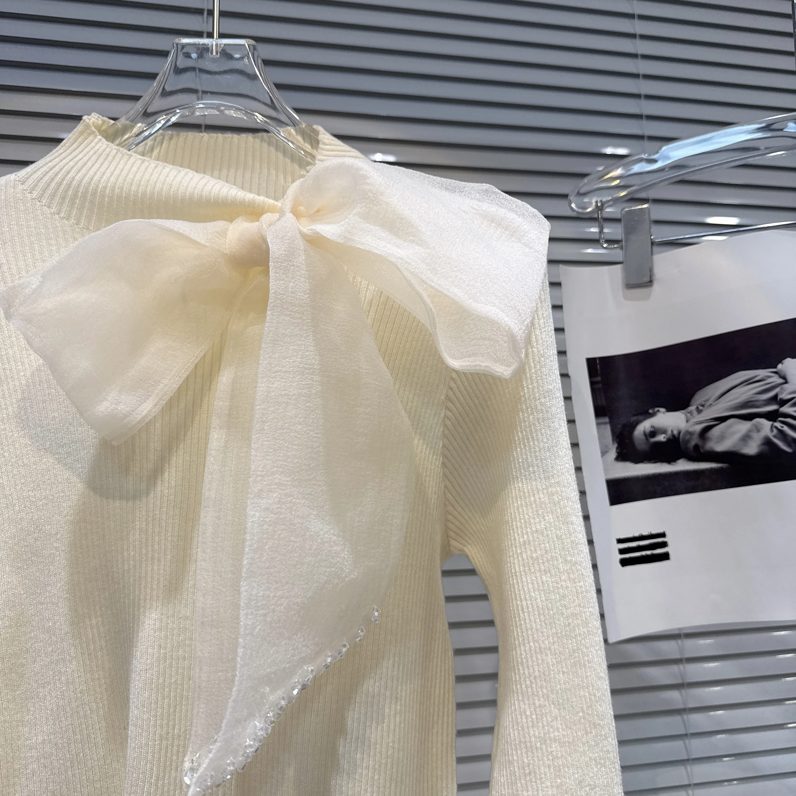 

Gagarich 2025 Autumn Winter Fashion Women New Nail Diamond Bow Tie Elastic Knitted Sweater Pullover Top